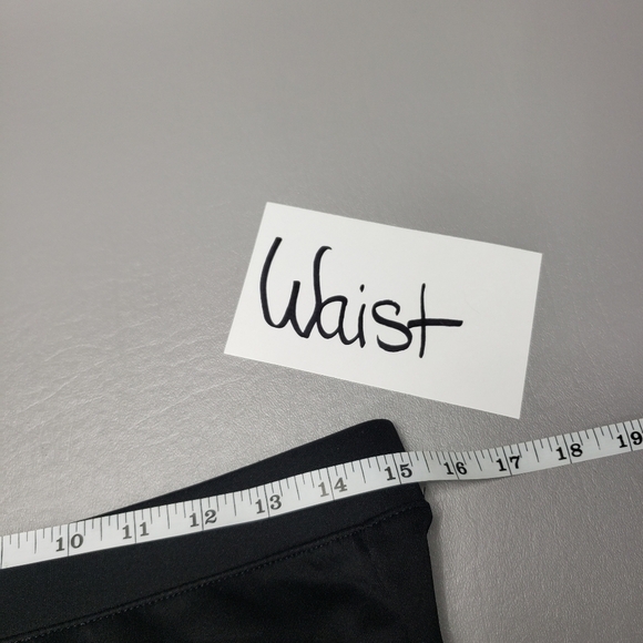 3/$15 unbranded solid black leggings women's size medium - Picture 8 of 10